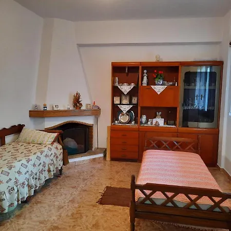 Maria's Village Apartment *