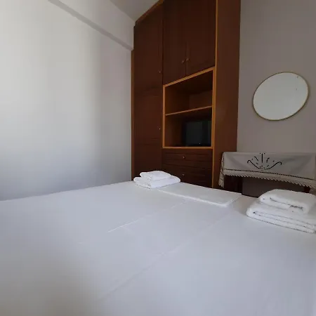 Maria's Village Apartment