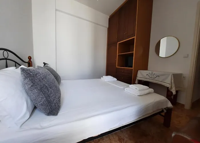 Maria's Village * Glinado Naxos