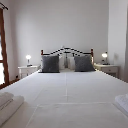 Maria's Village Apartment *