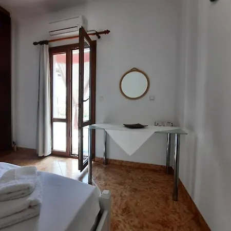 Maria's Village Apartment *